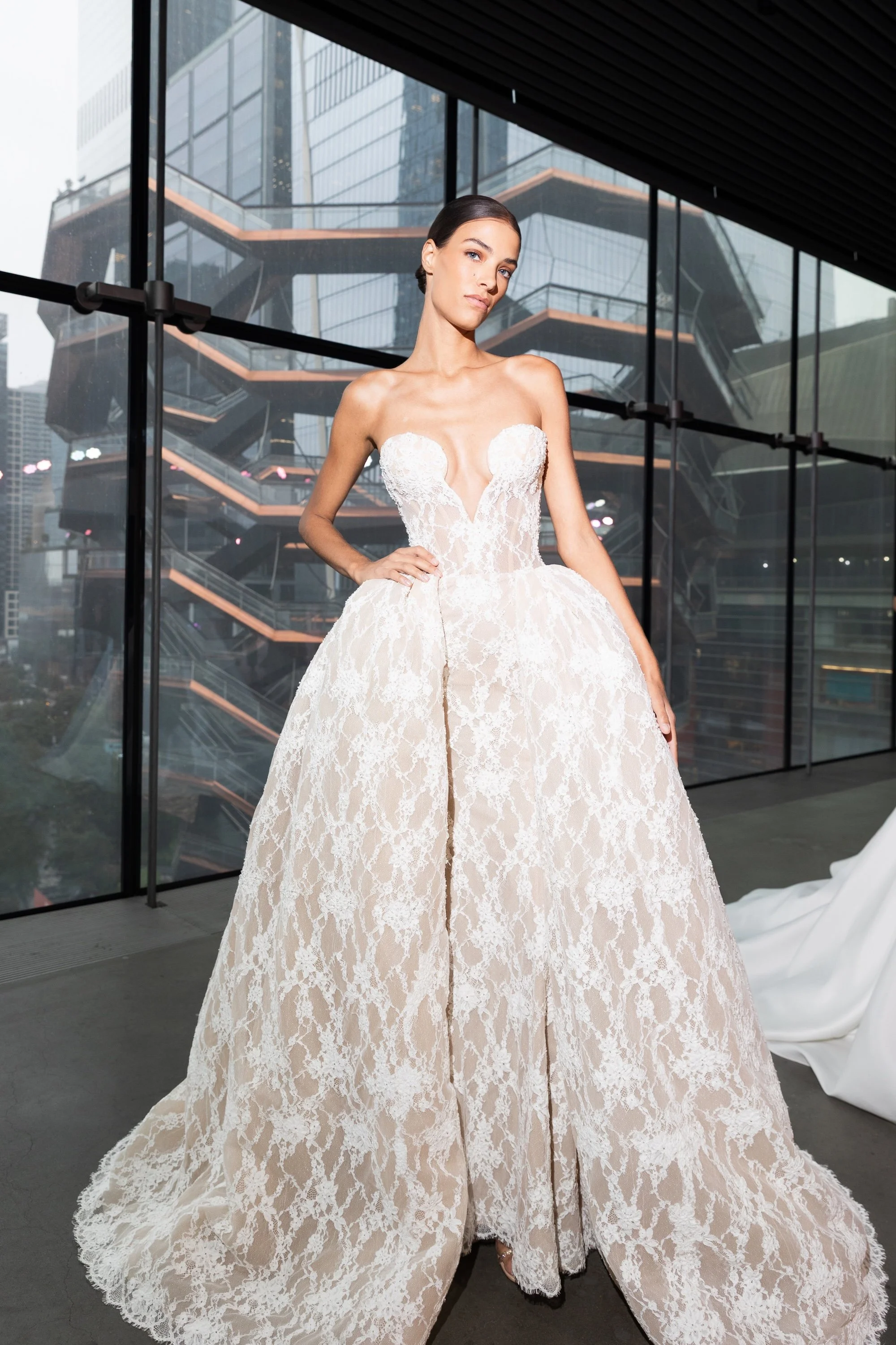 Strapless Lace Dress with Plunge Neckline — Senstudio